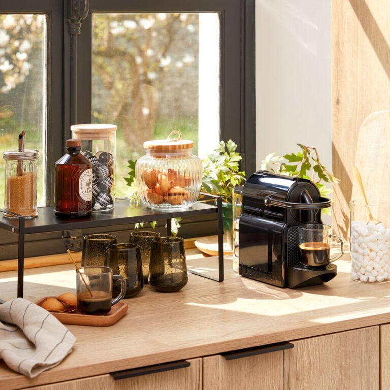 Cafetière moderne dans un logement Airbnb 5 étoiles